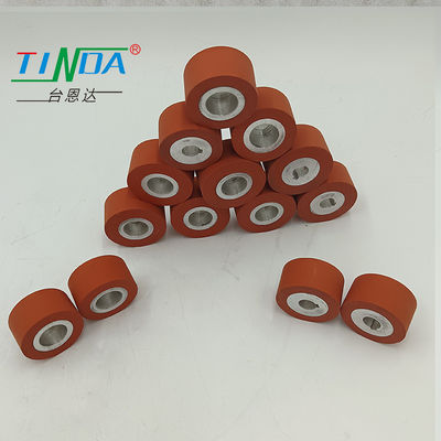 Glanzige oppervlakte Hoge temperatuur 350 graden Silicone Roller Top Low Wheel Voor PFAFF 8323 Warmluchtsluitmachine