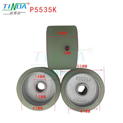 Ruisreductie Hoog efficiënt P2560 P5535 Rubber Wheel Voor PK-trekker Voor industriële naaimachine Accessoire