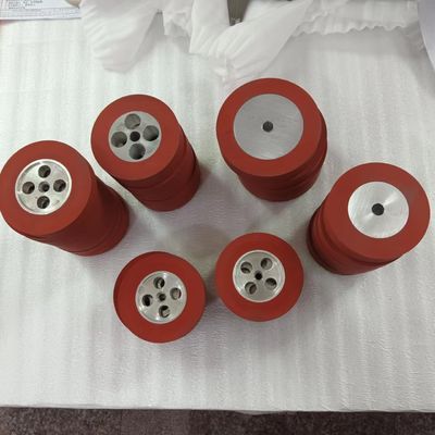 Aanpassen slijtvastheid en slijtvastheid Silicone rubberen wiel voor gebruik in hoge temperatuur werkomgeving
