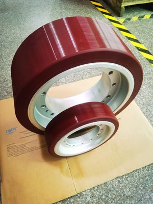Aanpassen van verbeterd autonoom rubberwiel voor robot AGV