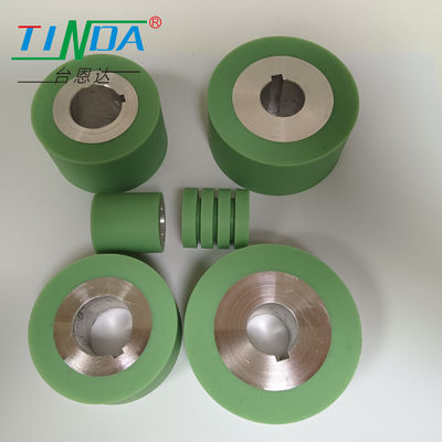 Zware cilindrische rubbervoerrollers voor verbeterde machineprestaties