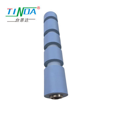Gepersonaliseerde hoge druk cilindrische industriële rubberroller met gegroeveerd ontwerp
