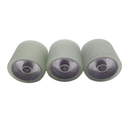 P5550K Voedingsrollers van polyurethaanrubberrubber voor hoge drukbestendigheid en slijtvastheid