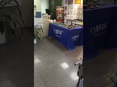 Op maat gemaakte gegroeve rol glad oppervlak antistatische rubberrol