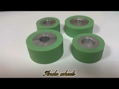 Hoogdrukbestendige rubbervoerrollers glad en op maat voor langdurige prestaties